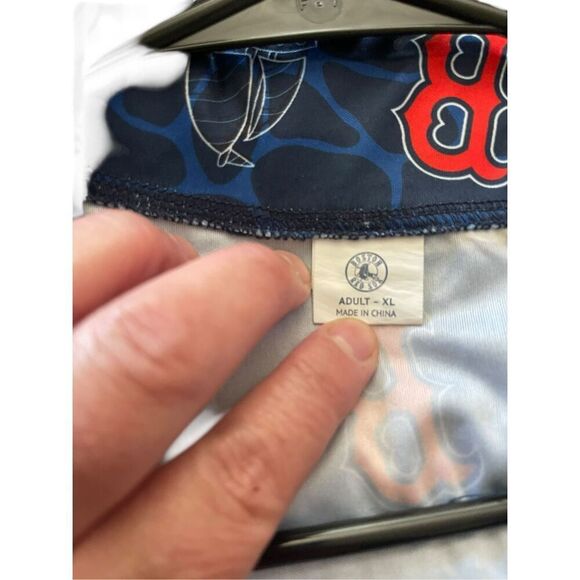 Boston Red Sox Mens Multicolor Graphic Print Hawaiian Button Up Shirt Size XL - Picture 11 of 12